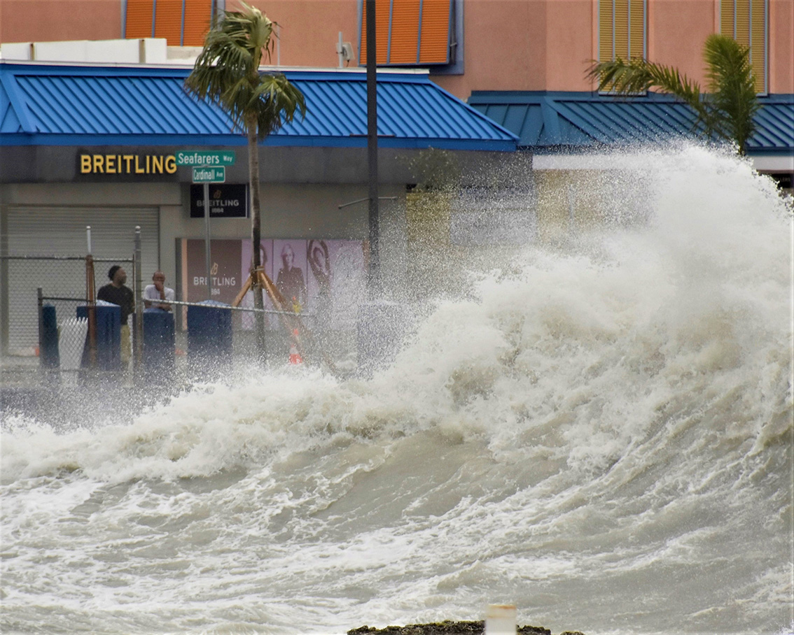 CAYMAN WEATHERS HURRICANE IAN