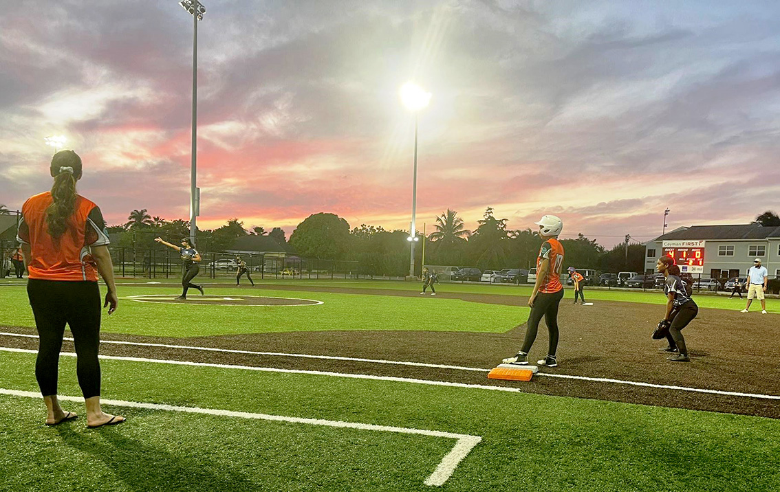 milford-softball-steps-up-to-the-plate-the-milford-messenger